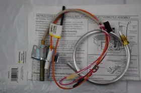 100347812 LOCHINVAR A.O. SMITH Resideo Pilot Thermopile Gas