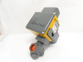 125SMA11-AA11-BB21AO MAXON Gas Safety Shut Valve