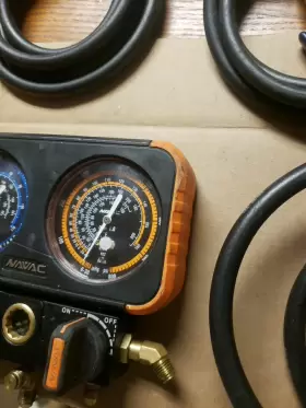 N2A4 NAVAC Manifold Gauge Body #3