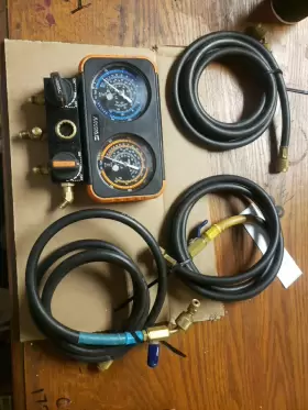 N2A4 NAVAC Manifold Gauge Body