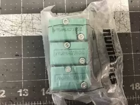 0R0-1106 NUMATICS Numatrol Shuttle Valve Base