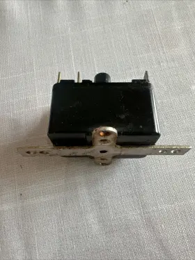 90-380 PACKARD Enclosed General Fan Relay Normally Closed #3