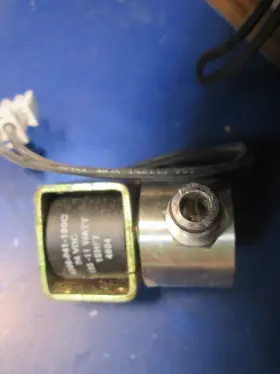 04F2CC3-G1097 PARKER Volt Npt Air Water Solenoid Valve #2