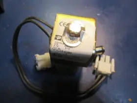 04F2CC3-G1097 PARKER Volt Npt Air Water Solenoid Valve #3
