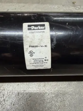 PR35083-14-8C PARKER Suction Charge Compensator