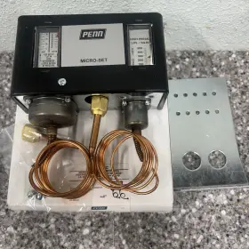 P70ZA1C PENN Dual Pressure Control Micro Set High Pressur