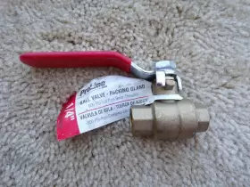 107-811 PROLINE Fnpt Inline Port Ball Valve