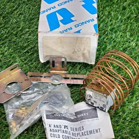 A30-261-70 RANCO Refrigerator Temperature Controller