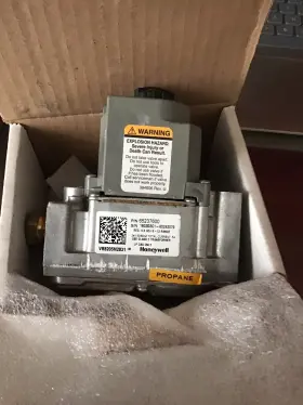 065237600 RESIDEO Dual Pilot Gas Valve Lp Orfices