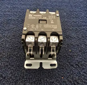 DP3040C RESIDEO Definite Contactors