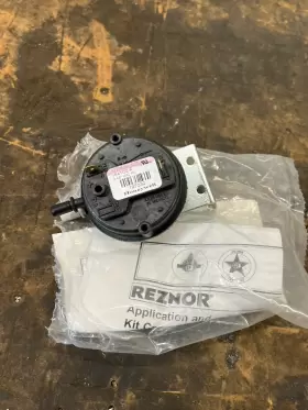 RZ195316 REZNOR Honeywell Tdi Heating Pressure Switch Kit #3
