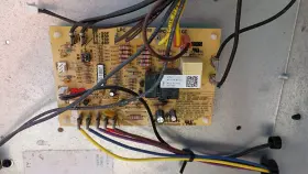 47-102685-85 RHEEM Protech Demand Defrost Control Board #2