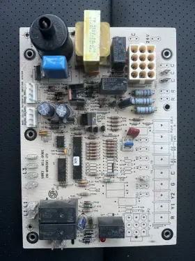 62-102860-02 RHEEM RUUD Furnace Hvac Control Board