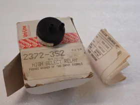 2372-352 ROBERTSHAW High Select Relay Switch