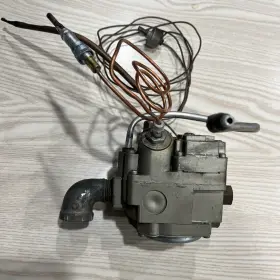 700-208 ROBERTSHAW Hydraulic Snap Throttle Combination Gas