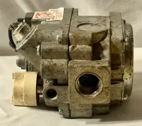7000BMVR ROBERTSHAW Millivolt Natural Gas Valve Fryer #3