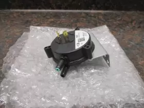 02425808702 SOURCE 1 Air Pressure Switch #3