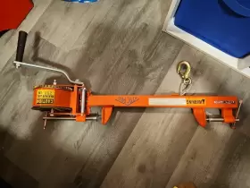 GATP1 SUPCO Attic Utility Lift