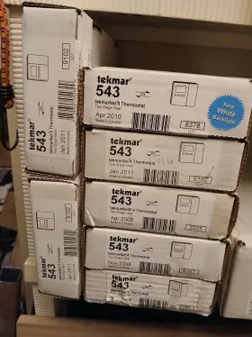TEK543 TEKMAR Thermostat Heat