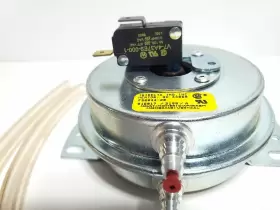 2400-110 TELEDYNE LAARS Stack Pressure Switch Tridelta #3