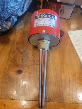 TSP02082-HV2 TEMPCO Screw Plug Immersion Heater Npt