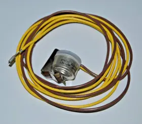 THT00689 TRANE Service First Defrost Stat Control Close Box