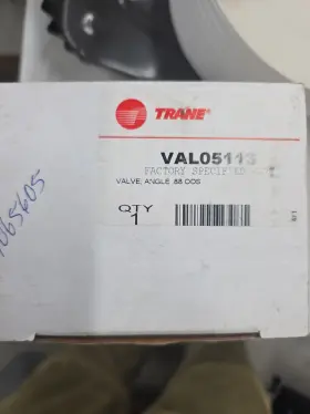 VAL05114 TRANE Valve Angle