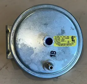 18J3501 TRIDELTA / LENNOX Pressure Switch Wcpf