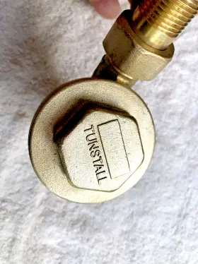 TA-1-2-V TUNSTALL Steam Trap Vertical Thermostatic Radiator