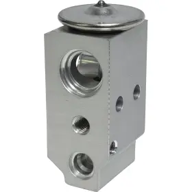 10676C UAC Expansion Valve Ex
