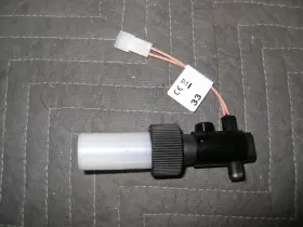 7828795 VIESSMANN Flow Switch Nos