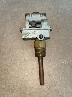 510-312-152 WEIL MCLAIN Boiler Limit Control Honeywell