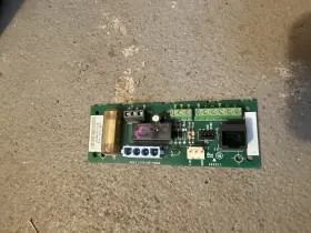 511-330-282 WEIL MCLAIN Modbus Communication Board Evg Boiler