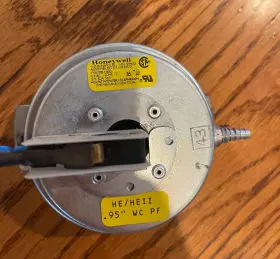 571-624-510 WEIL MCLAIN Pressure Switch