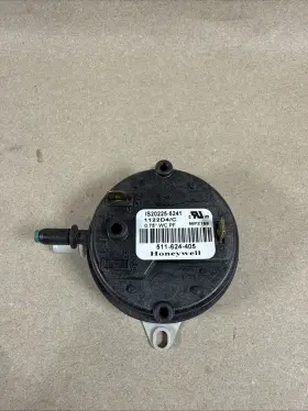 IS20225-5241 WEIL MCLAIN Wc Pressure Switch Honeywell