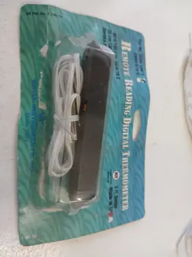25SD-160 WEISS Remote Reading Digital Thermometer Nos