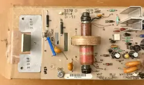 A858-0900 WHITE RODGERS Aircleaner Power Supply