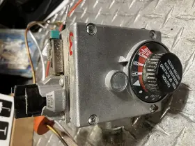 AP14270H-1 WHITE-RODGERS Gas Valve Pilot