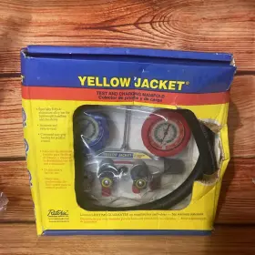 46084 YELLOW JACKET Brute Charging Manifold