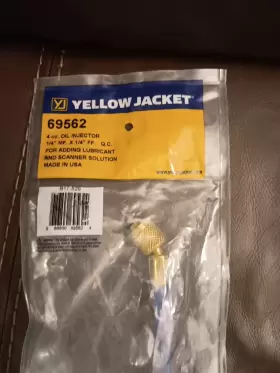 69562 YELLOW JACKET Oil Injector #2
