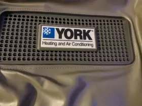S1-CCVRYS28 YORK Air Conditioning Winter Cover #2