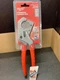 Milwaukee CANADA 1 -inch PEX and Tubing Cutter