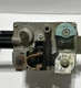 White Rodgers 36E98 202 HVAC Furnace Gas Valve Carrier EF32CW191 & Gas outlet